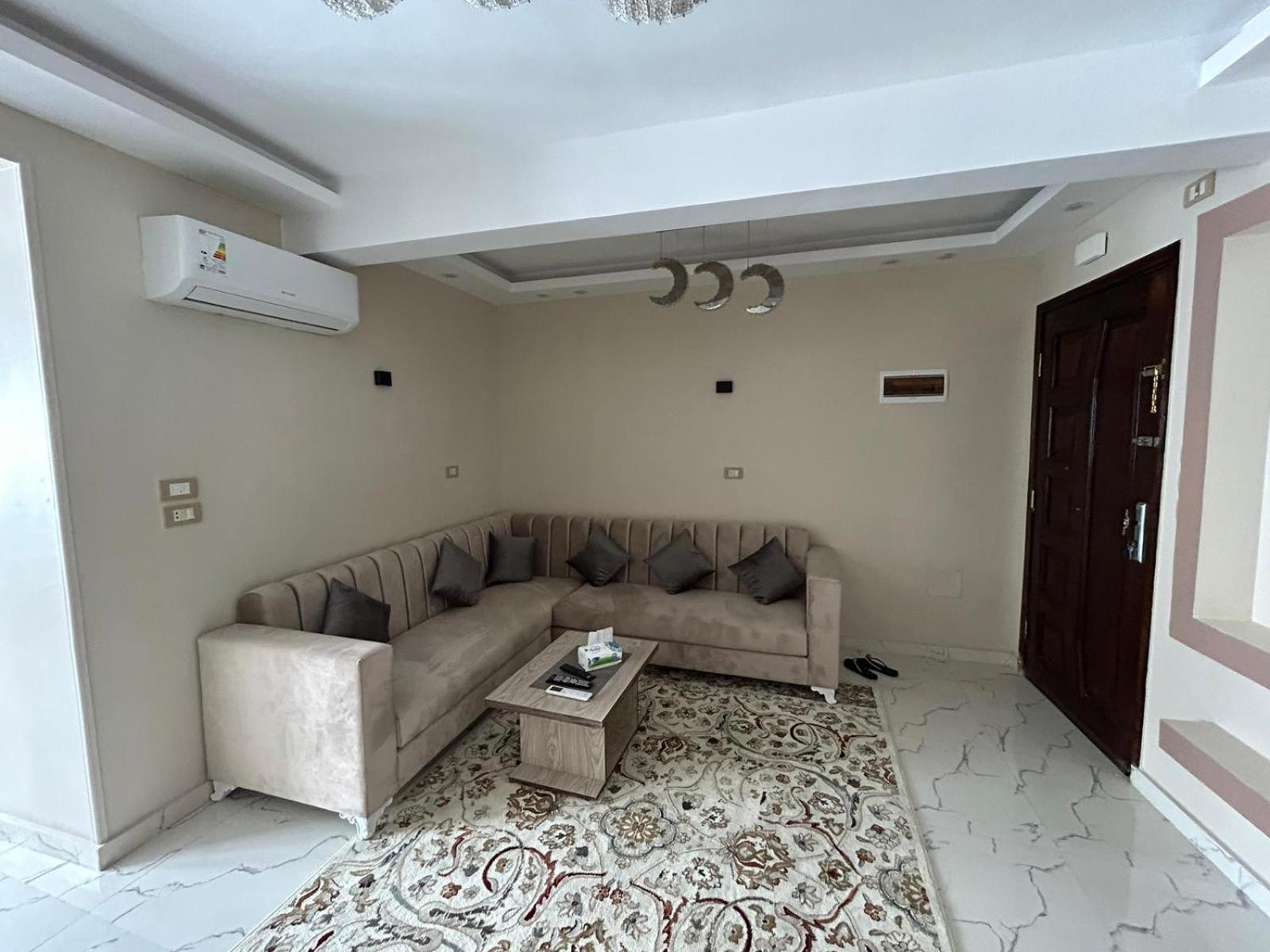 Apartment Hossam 1 Hurghada Bagian luar foto