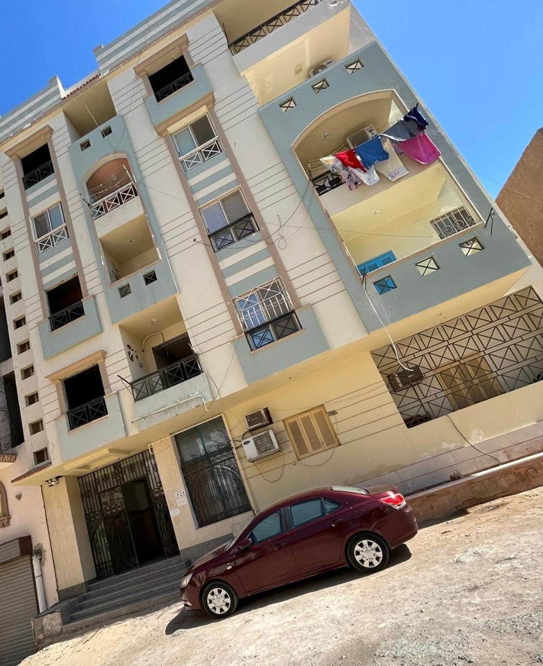 Apartment Hossam 1 Hurghada Bagian luar foto